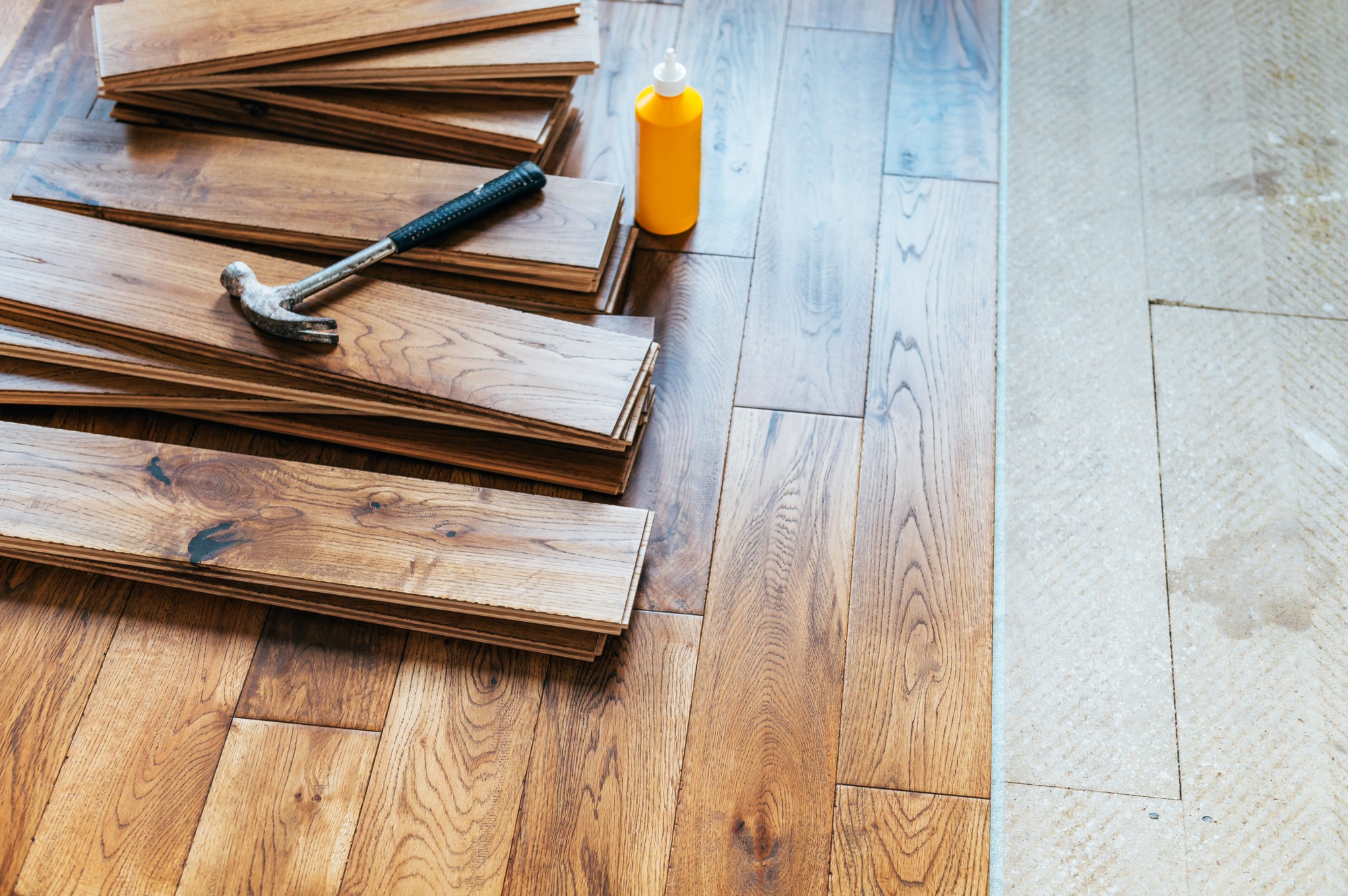 Solid oak wood flooring
